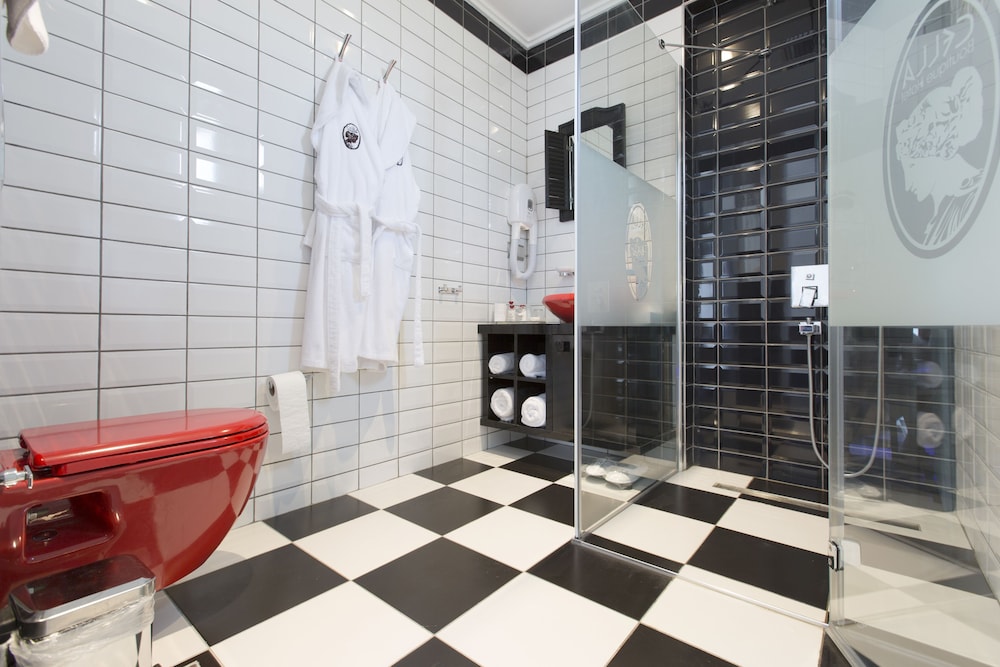 Cella Boutique Hotel 4/44