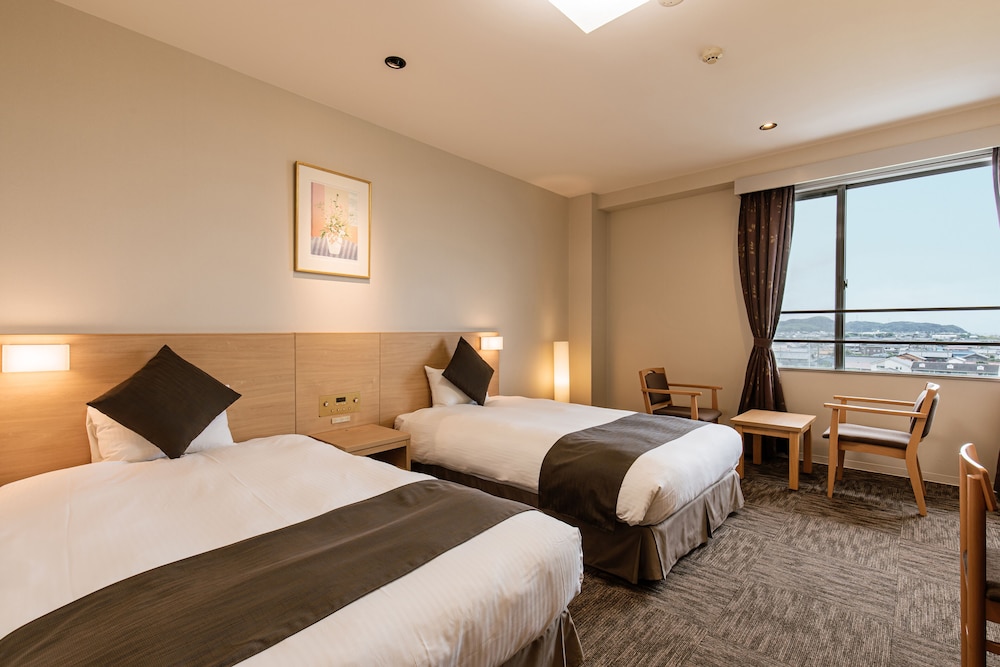 Kamenoi Hotel Chitamihama 10/72