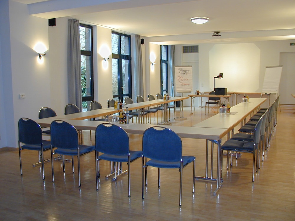 Hotel Agneshof Nurnberg 19/27