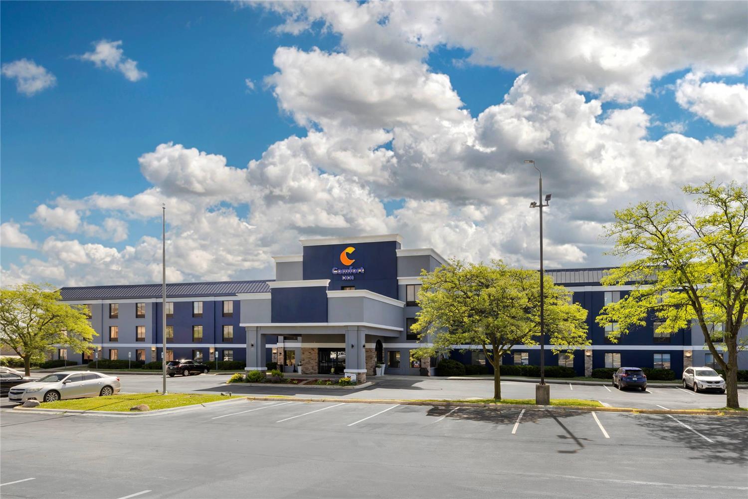 Comfort Inn Bourbonnais Near I-57 37/38