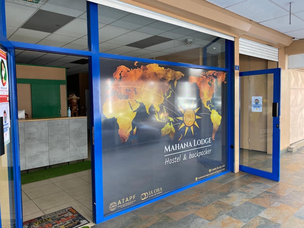 Mahana Lodge Hostel & Backpacker 8/69