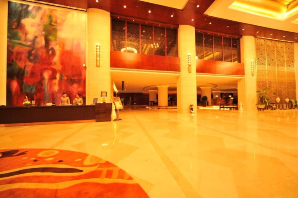 S N Hotel Dalian 11/25