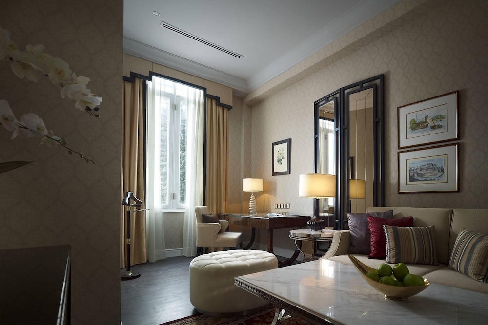 The Majestic Hotel Kuala Lumpur Autograph Collection 37/54