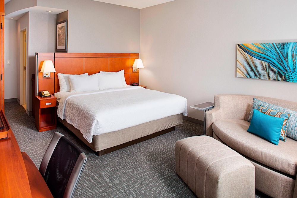 Courtyard by Marriott San Antonio SeaWorld - Westover Hills 11/65