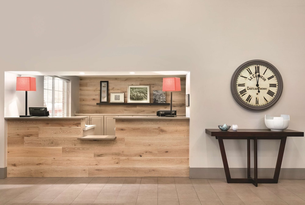 Country Inn & Suites by Radisson, London, KY 7/41