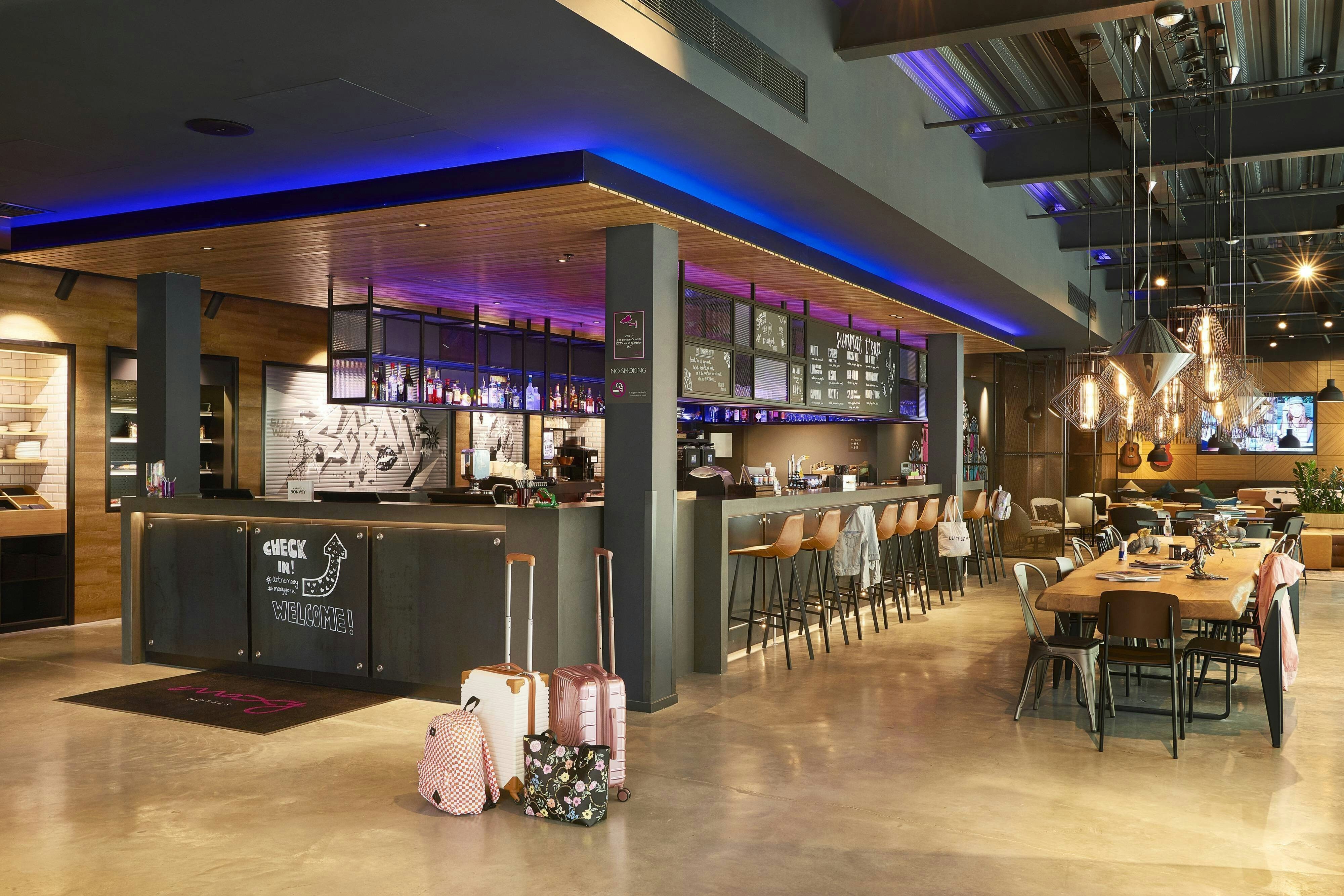 Moxy York 33/50