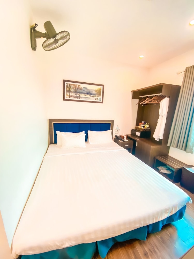 A25 Hotel - 30 An Duong 10/50