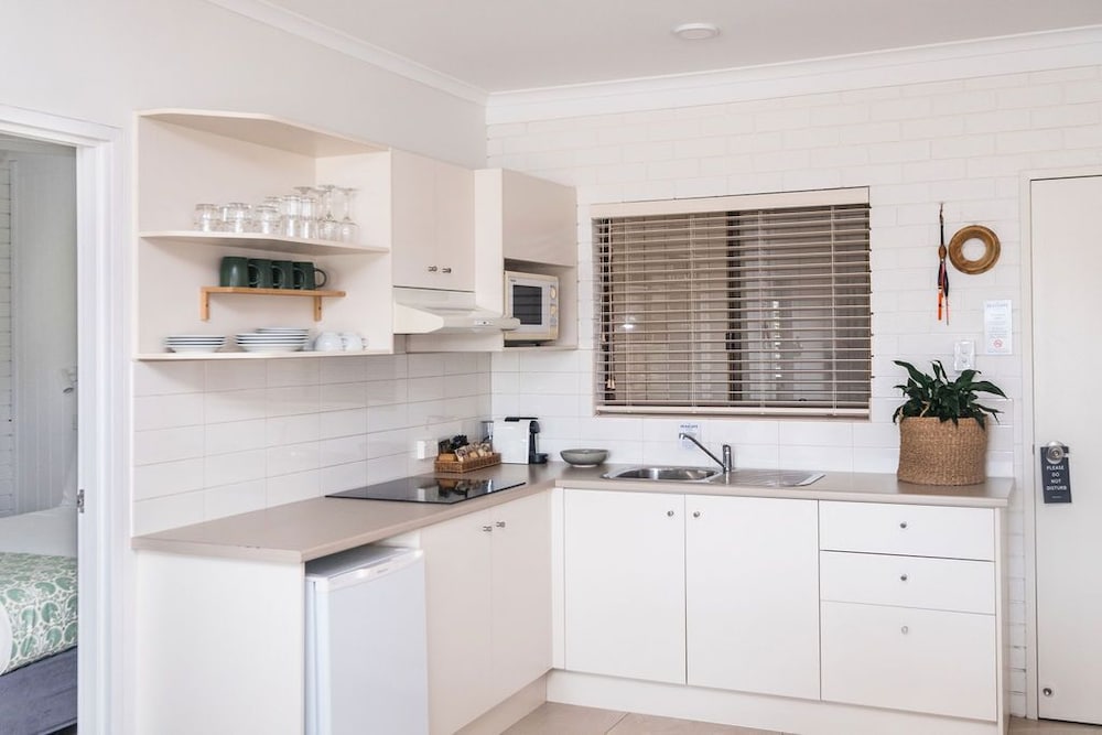Mollymook Seascape Motel Apartments Adults Only 3/49