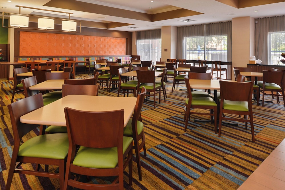 Fairfield Inn By Marriott Orlando Airport 36/47