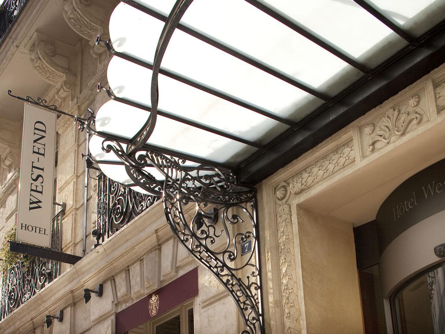 West End in PARIS