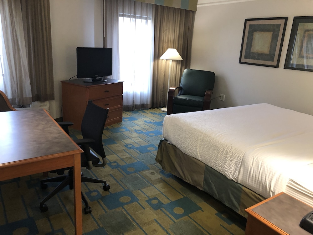 La Quinta Inn by Wyndham Austin Oltorf 24/33