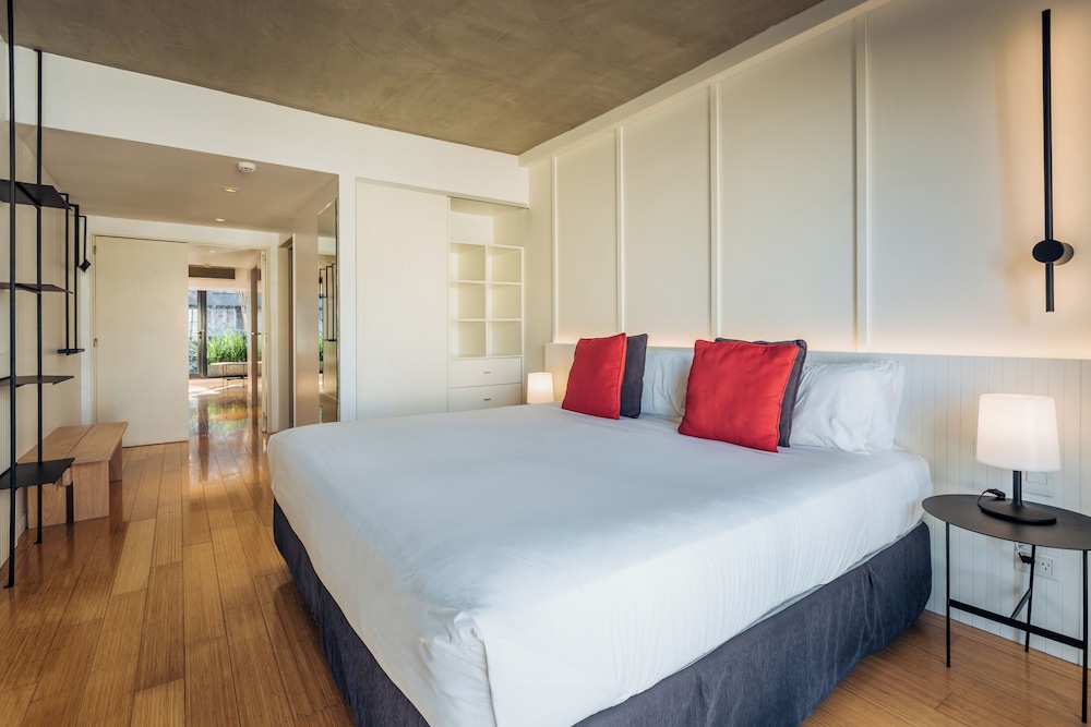 Master, Suite, King Bed