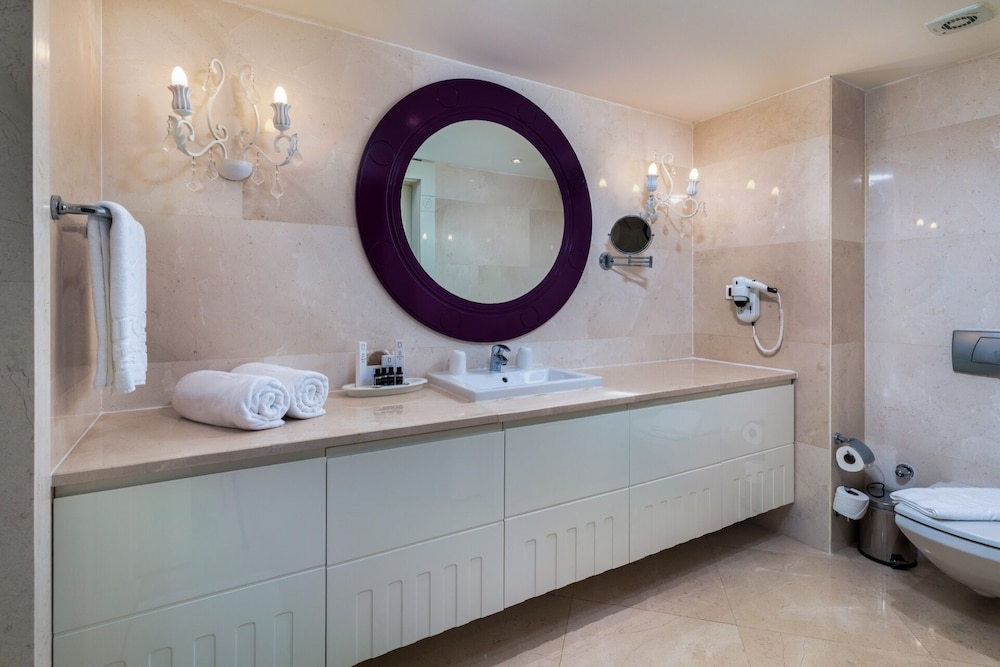 Hillstone Hotel and Spa Bodrum 50/50