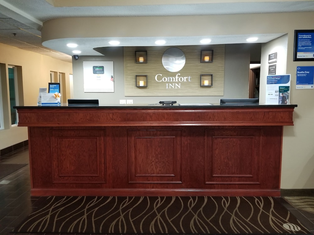 Comfort Inn Lincoln I-80 4/57