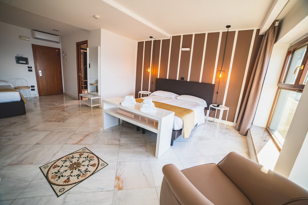 Hotel Continental 32/41