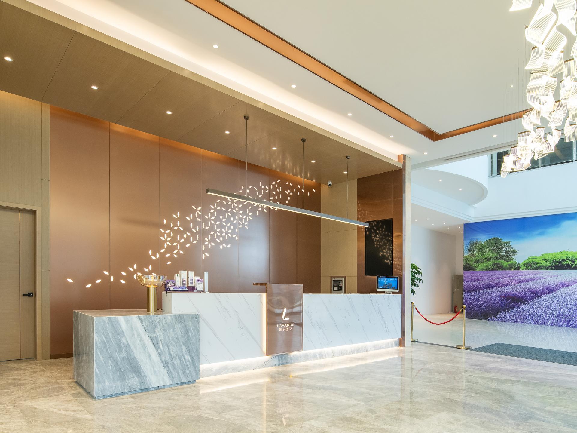 Lavande Hotel (Shenzhen Guangming Science City, Sun Yat-sen University Metro Station) 5/23