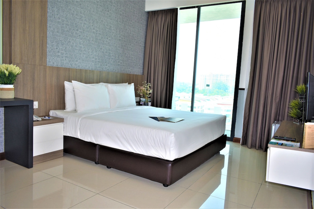 D Wharf Hotel And Serviced Residence 28/71