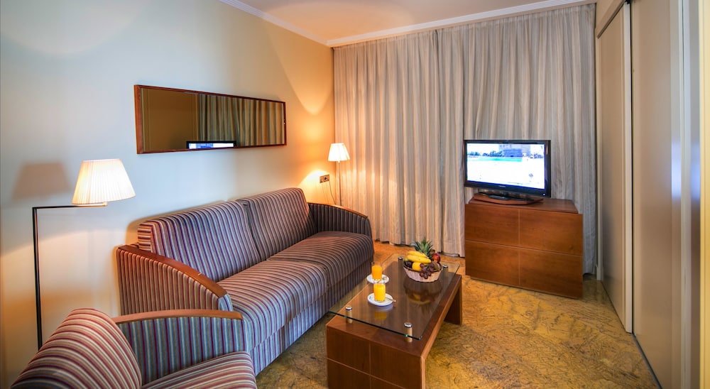 Protur Roquetas Hotel & Spa 39/65