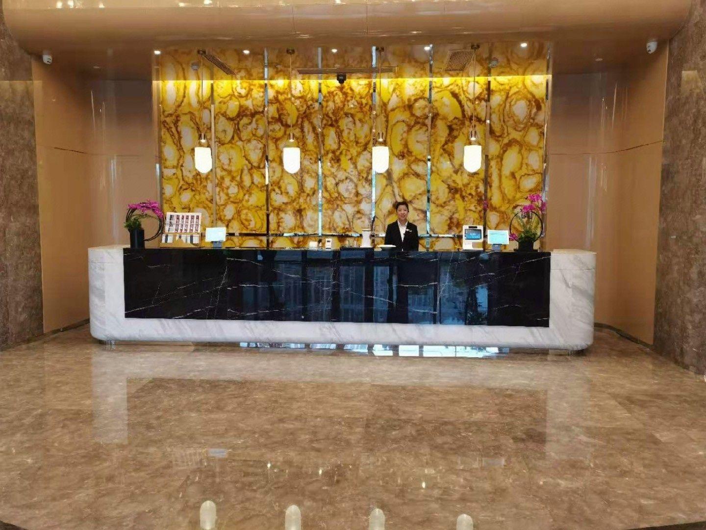 Lobby at GYA Jiangsu ProvinceYancheng City  Oubao Liya Life Plaza Hotel, YANCHENG