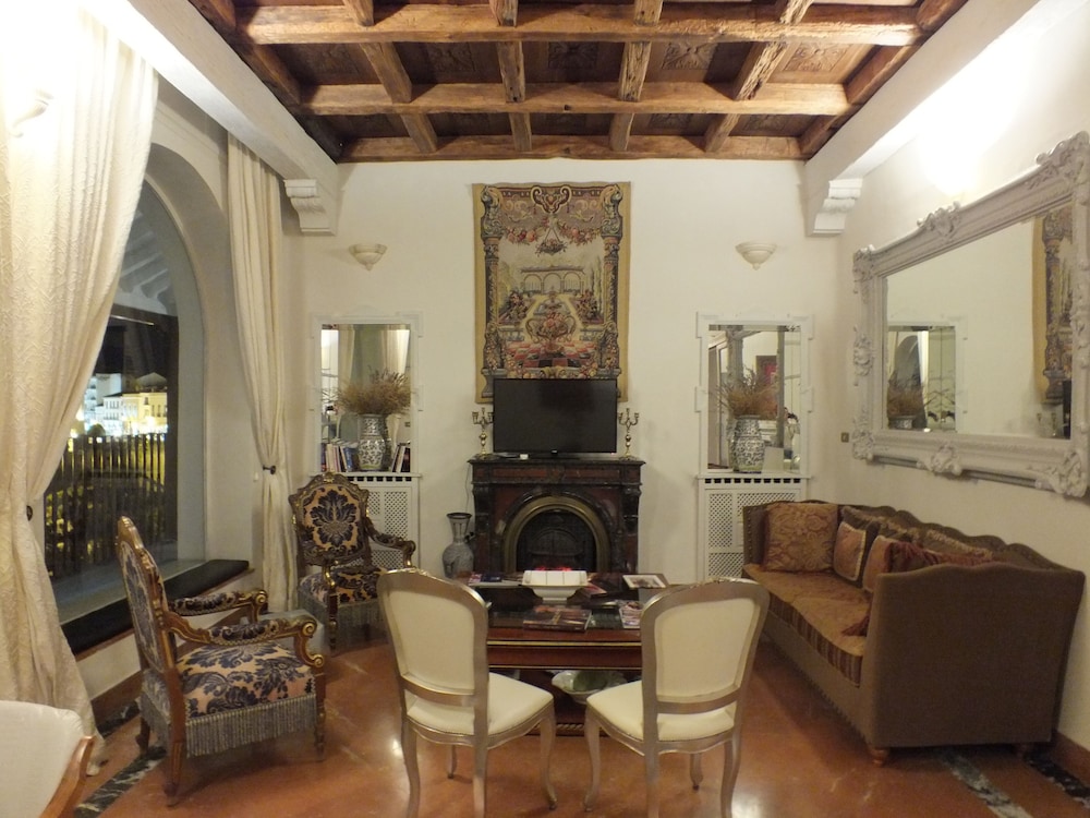 Casa Palacio Villazambra 27/50