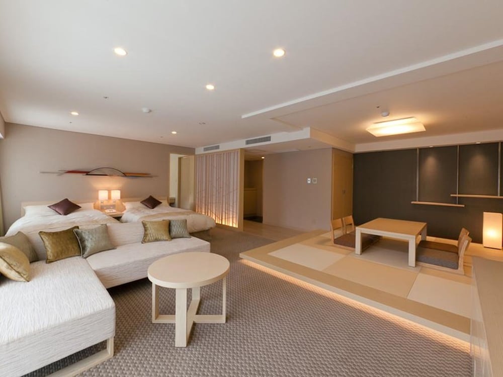 Tateshina Grand Hotel Takinoyu 35/50
