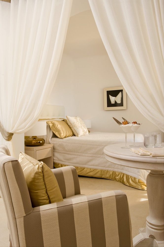 Gold Suites 20/74