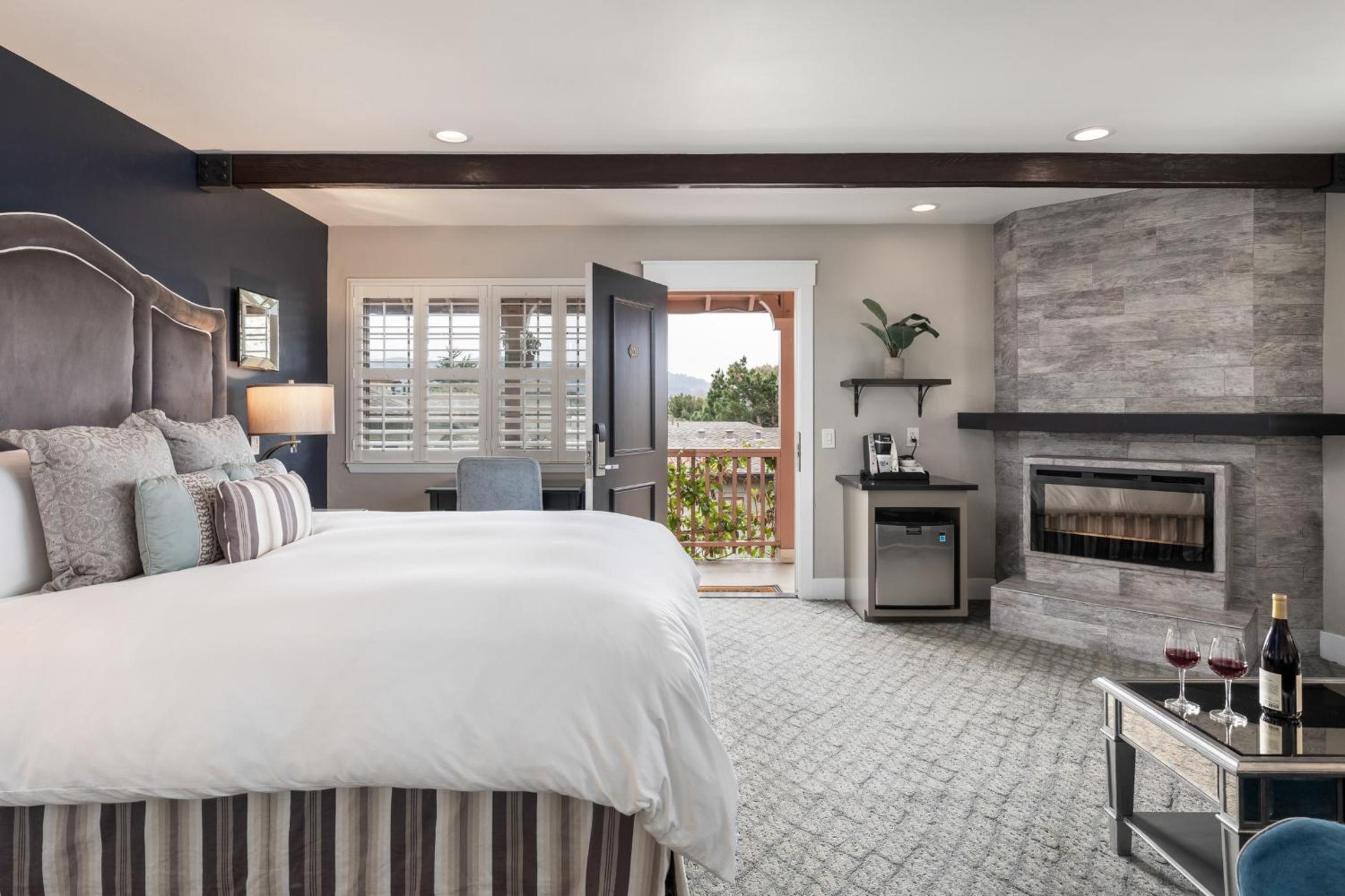 Premium, King Bed