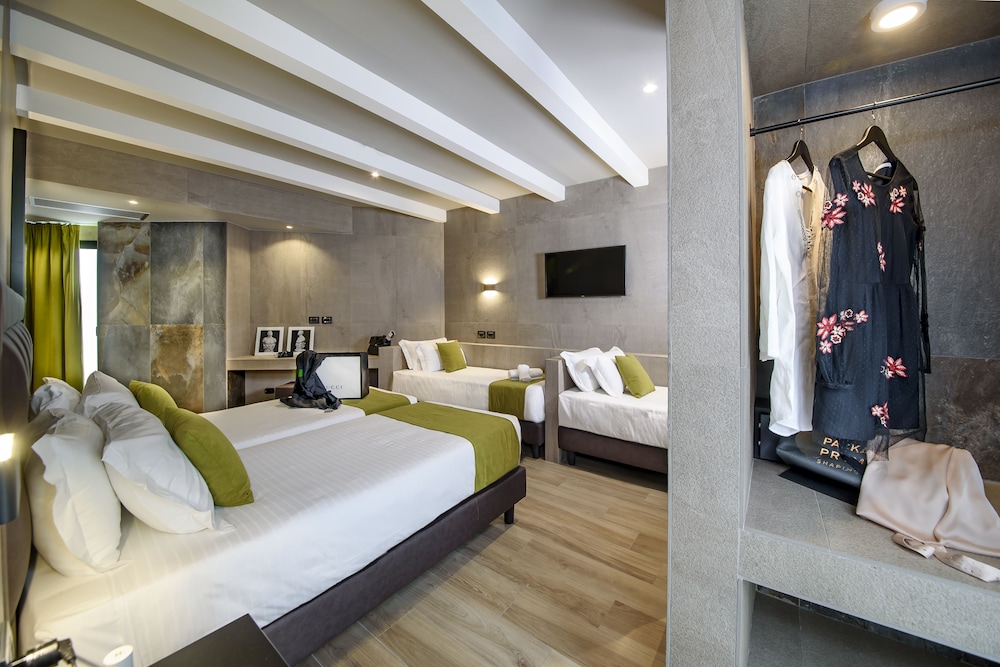 Just Hotel Milano 18/47