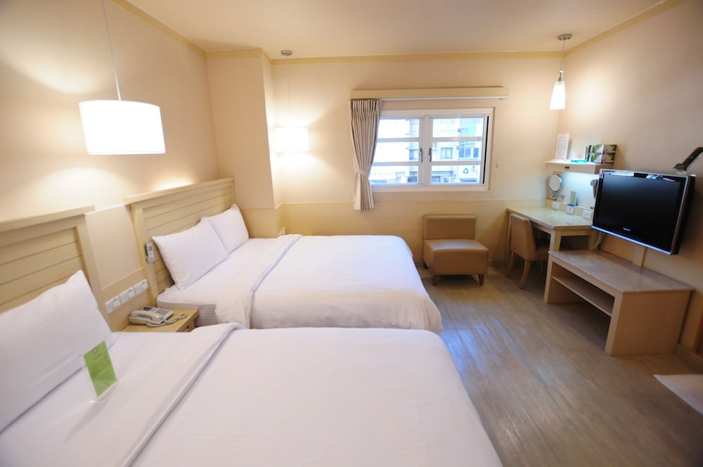 Kindness Hotel Min Sheng 22/58