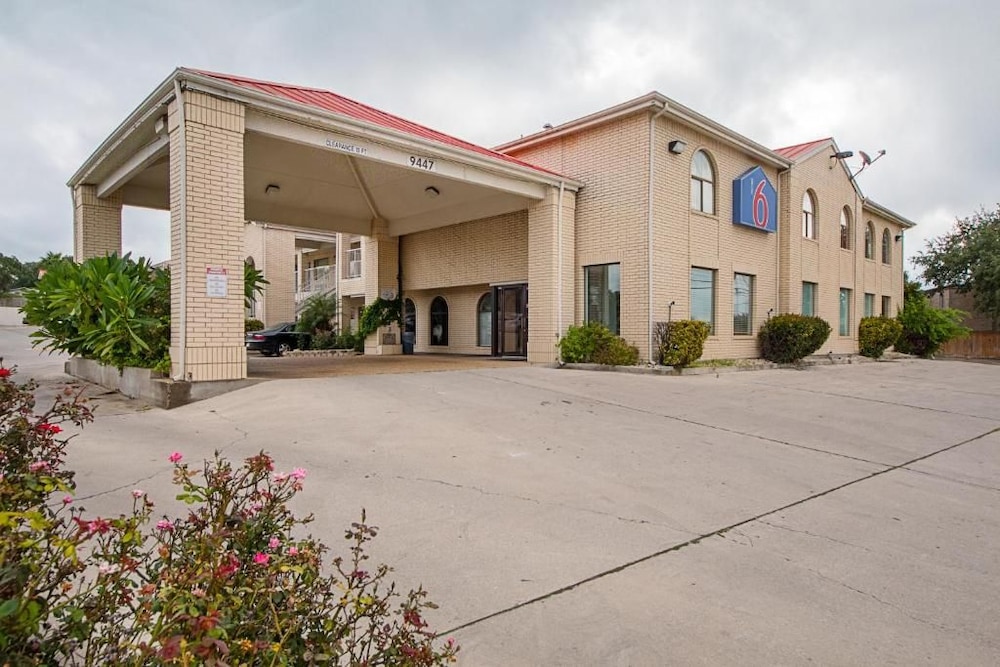 Motel6 San Antonio, TX - Fiesta Trails 42/49