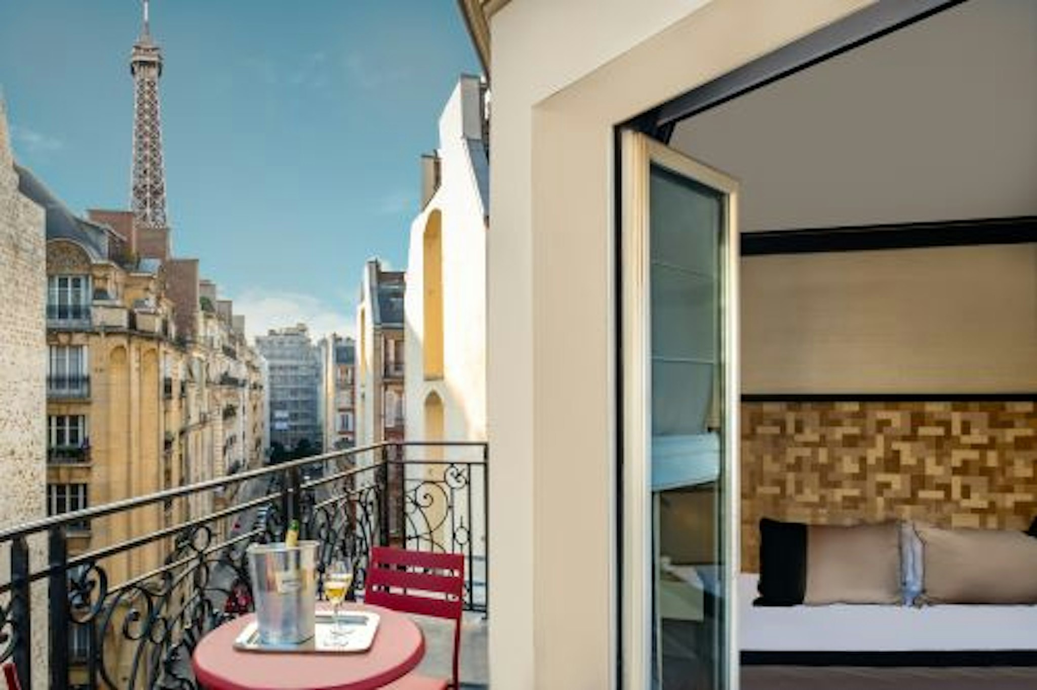 Hotel Le Derby Alma by Inwood Hotels 24/24