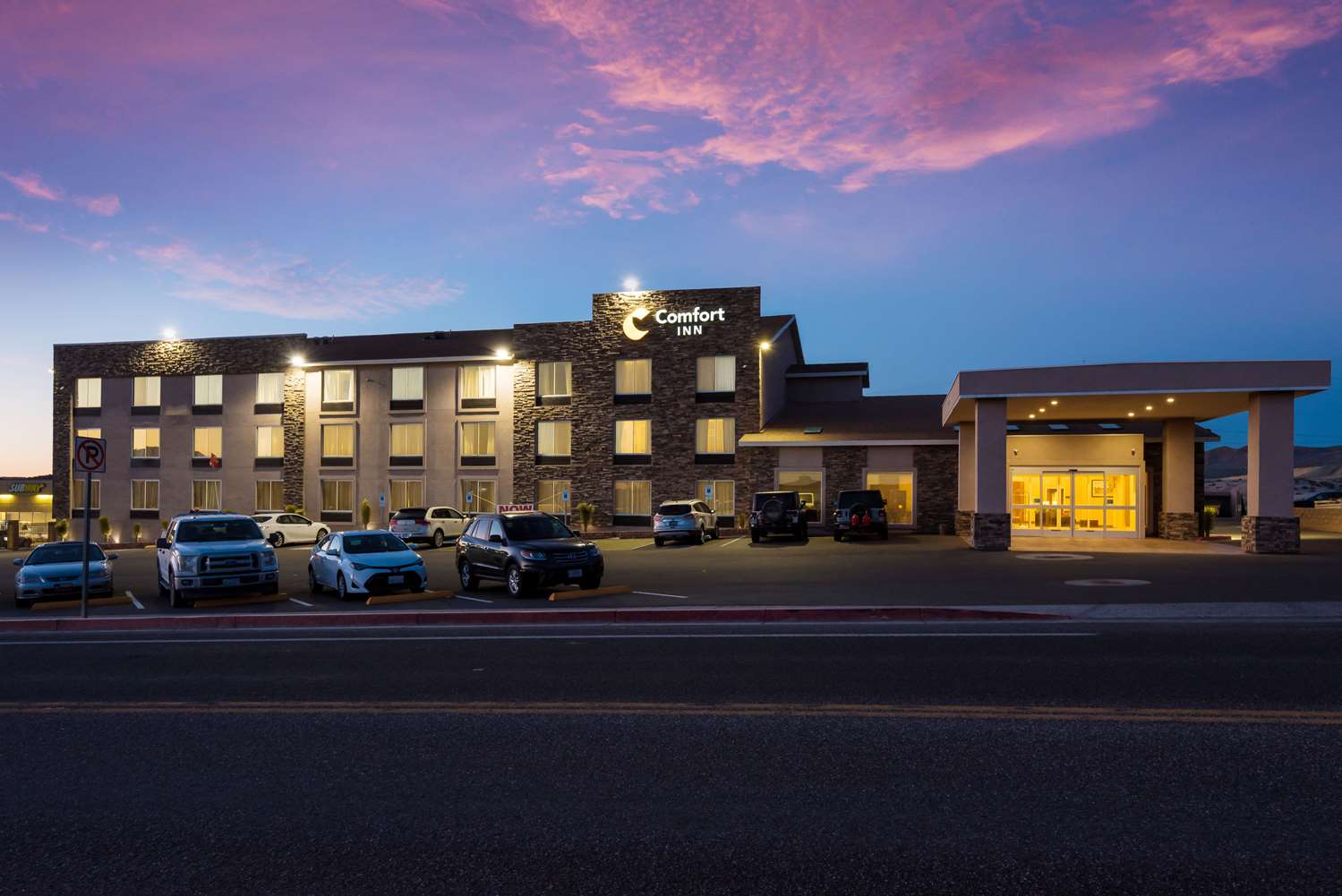 Comfort Inn Tonopah NV 2/36