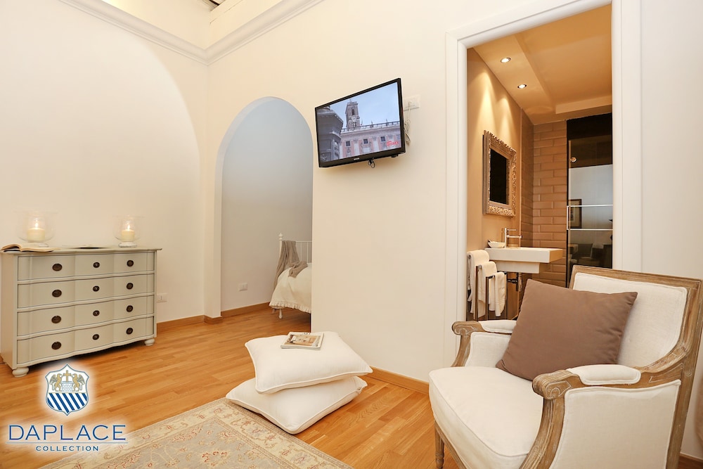 Madonna de Monti Suites 20/50