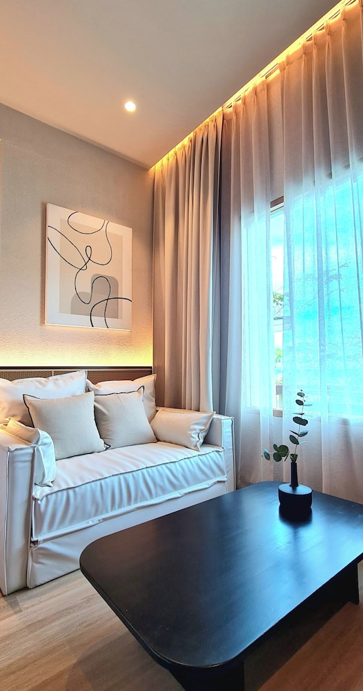 Cocohut Beach Resort 13/50