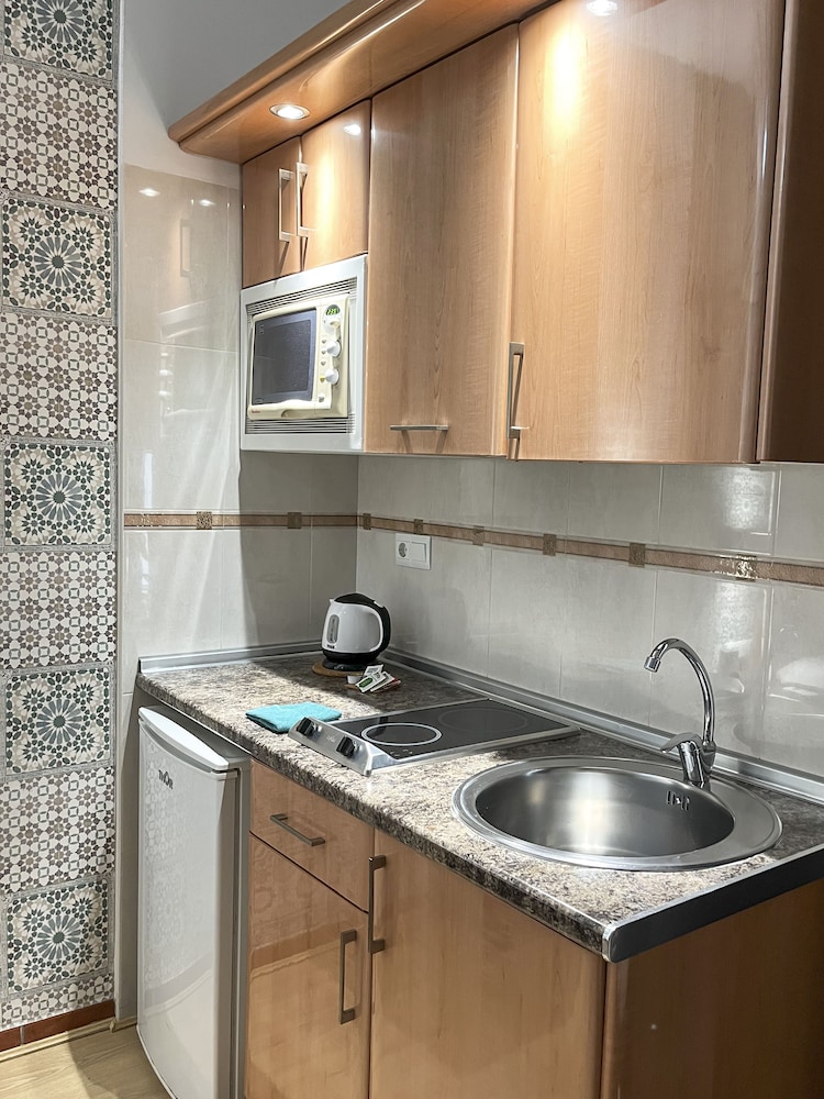 Hostal Beatriz 48/50