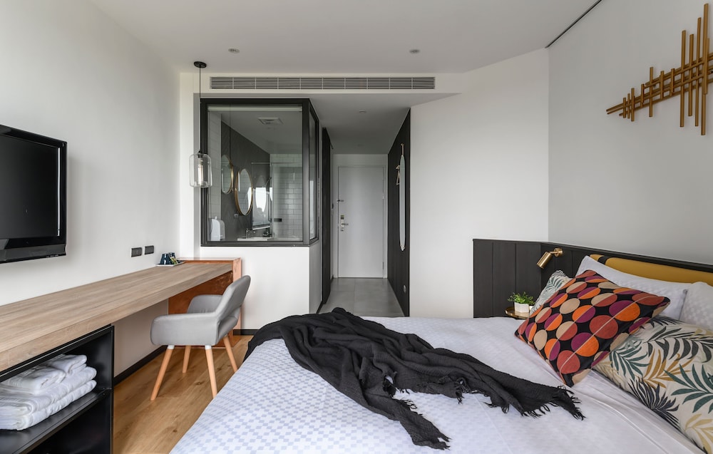 ROOM, DOUBLE BED, SEA VIEW