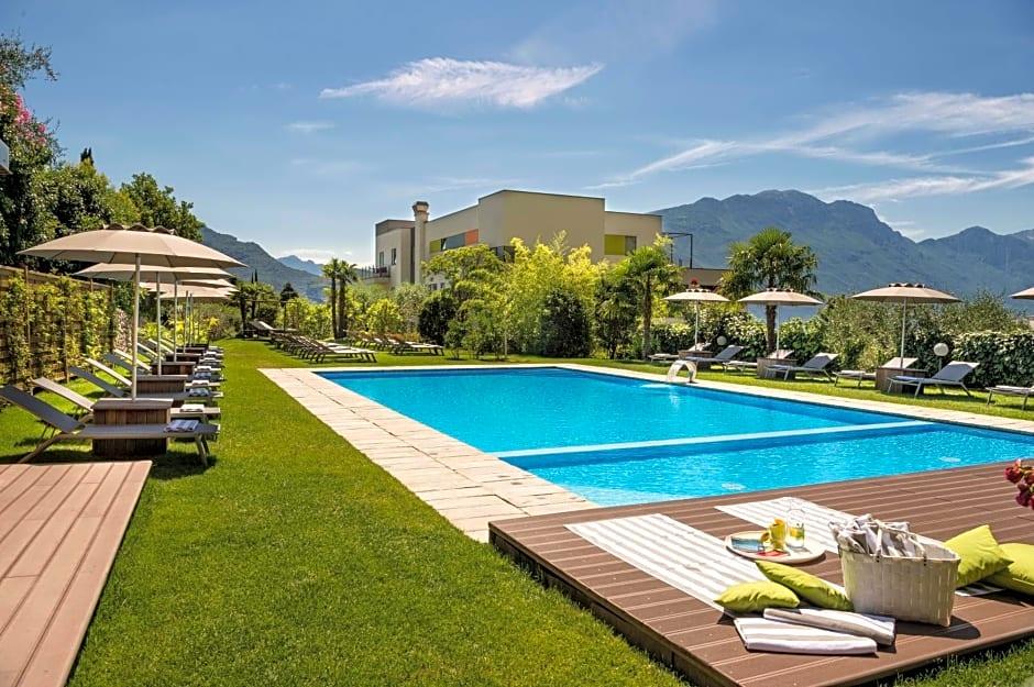 ACTIVE & FAMILY HOTEL GIOIOSA 46/53