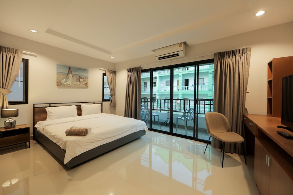 Nalanta Pattaya Hotel 11/29