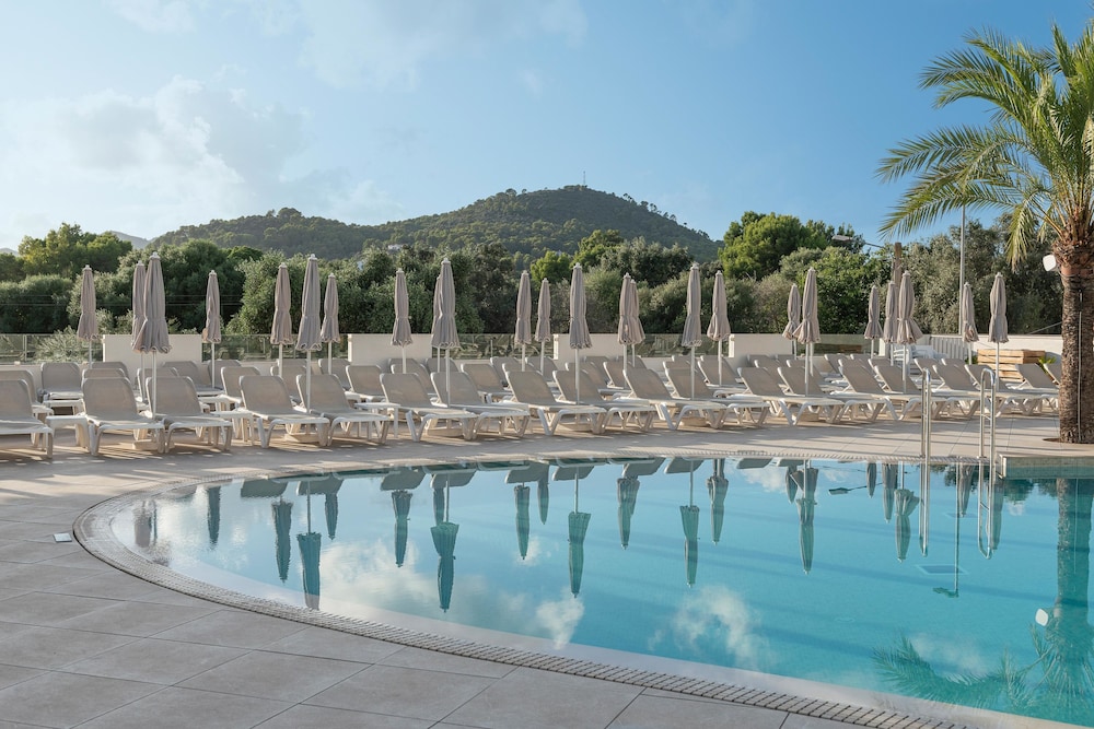Hotel Cala Bona 52/72