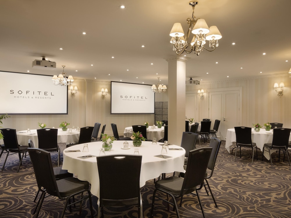 Sofitel Queenstown Hotel and Spa 45/58
