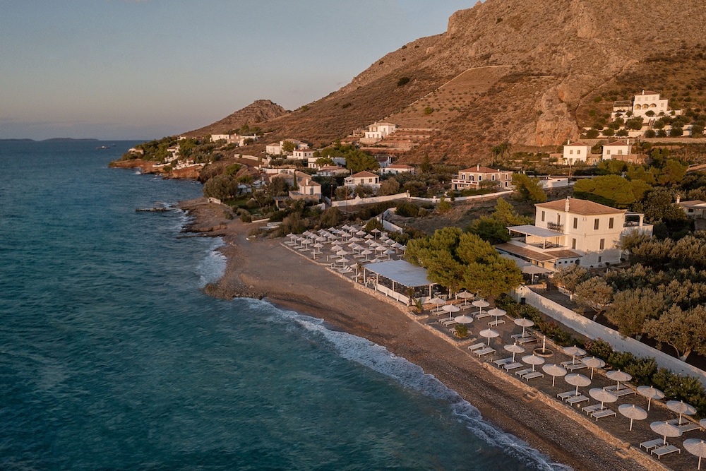 Bellevalia Hydra Hotel 46/50