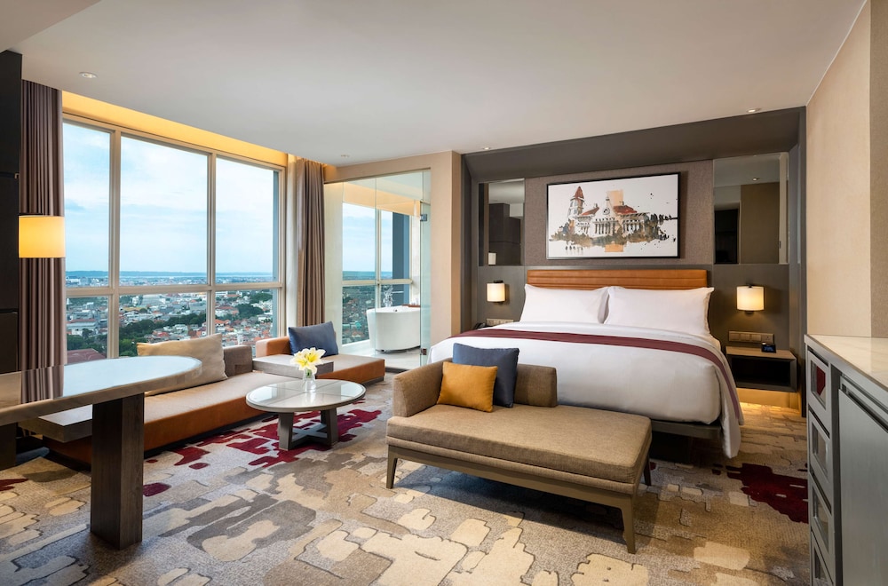 PRESIDENTIAL, SUITE, KING BED
