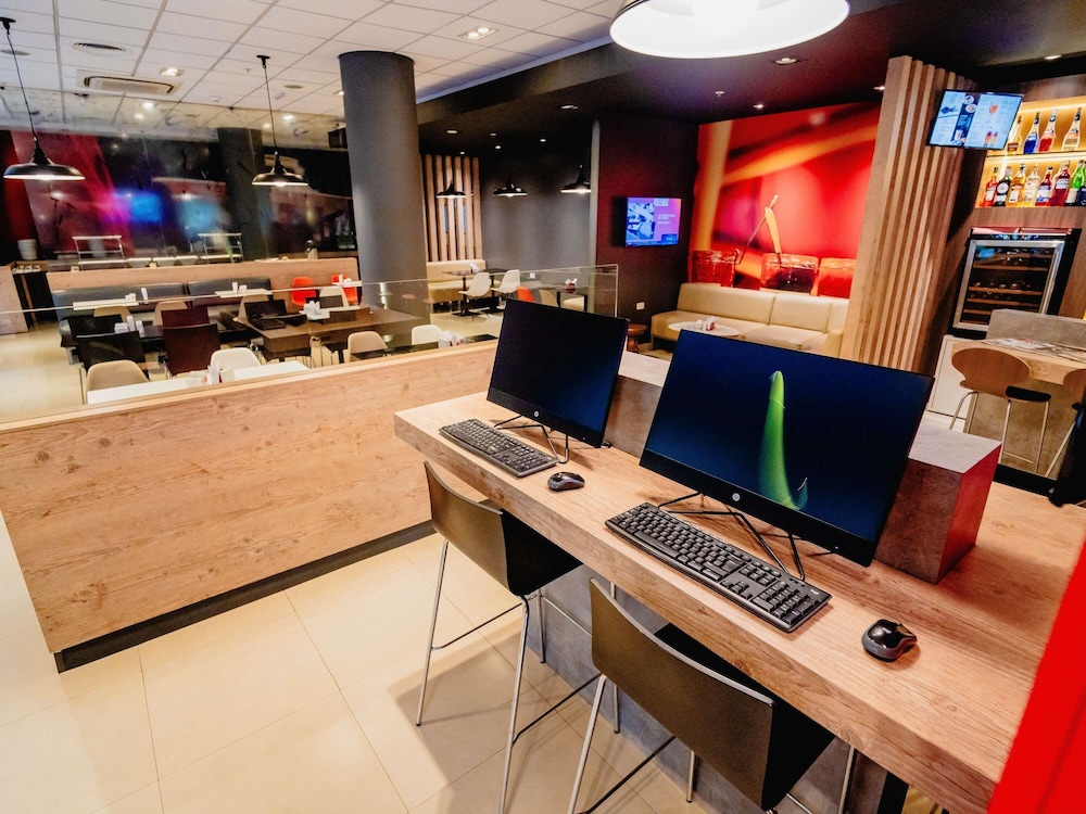 Ibis Asuncion 60/69
