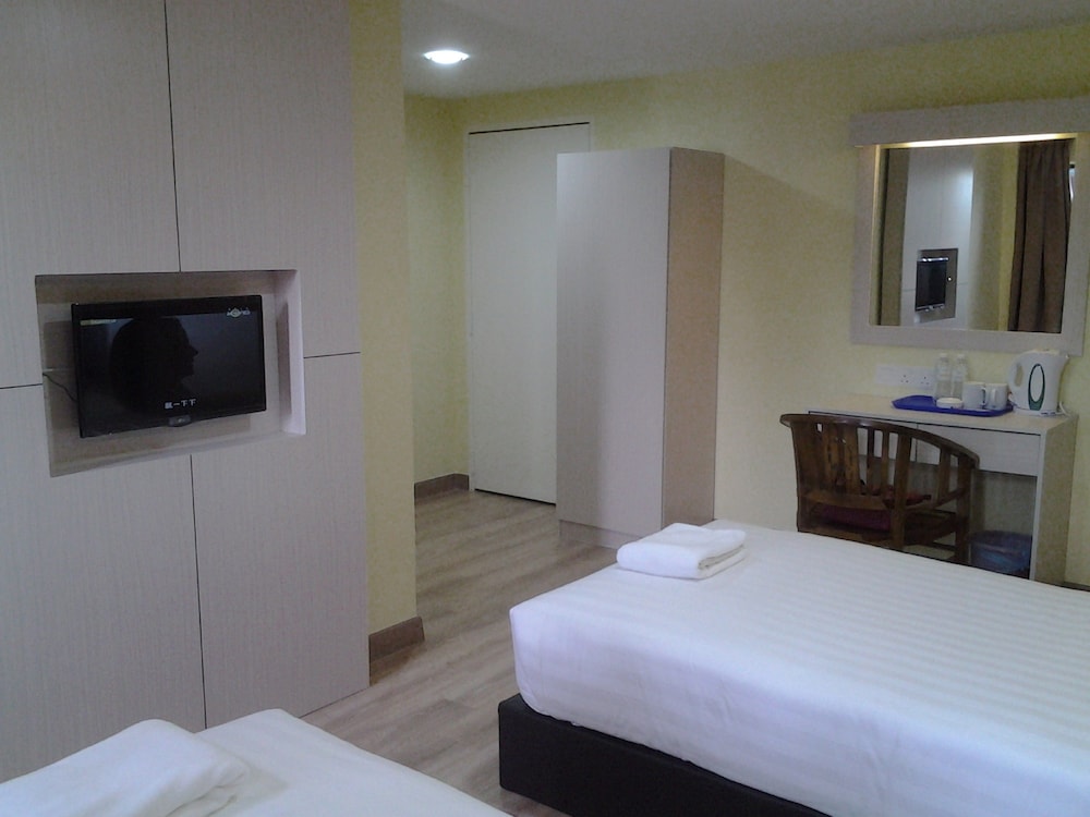 Suria Seremban Hotel 17/40