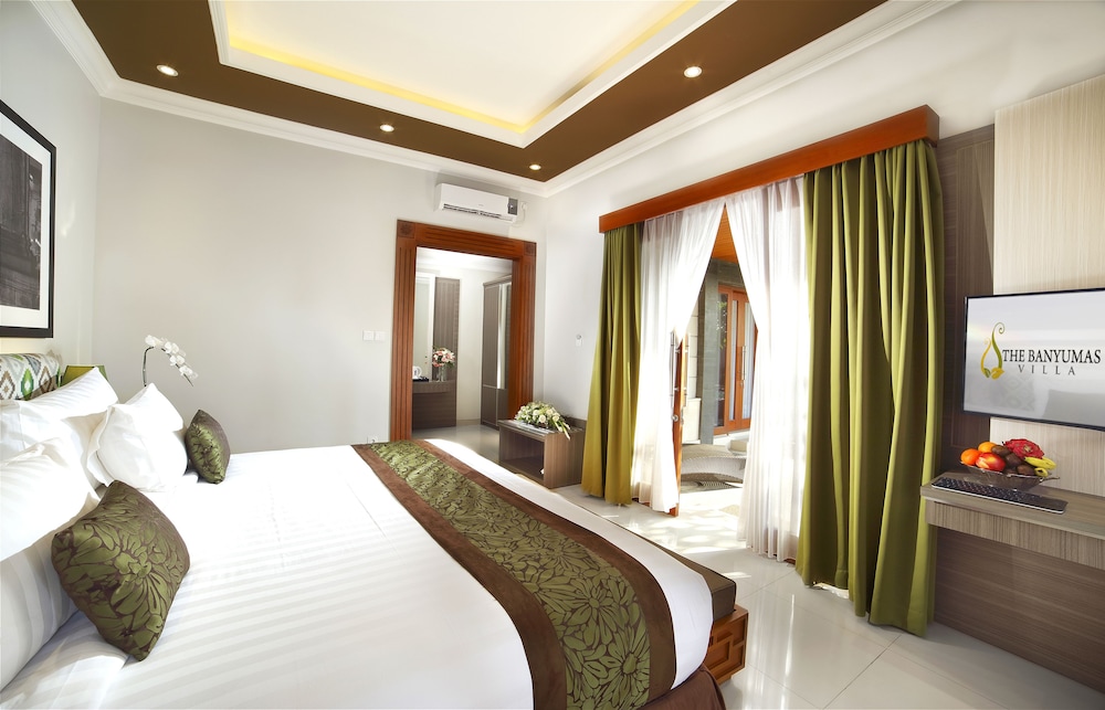 The Banyumas Suite Villa Legian 11/39