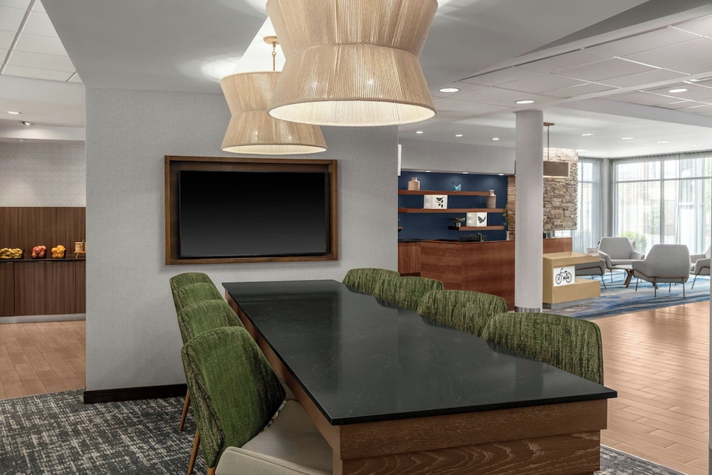 Fairfield Inn Suites Calhoun 31/47
