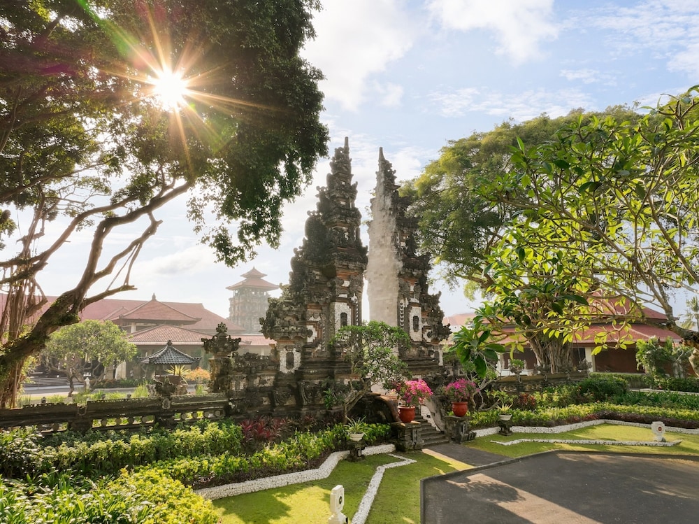 Nusa Dua Beach Hotel & Spa - Handwritten Collection 65/73