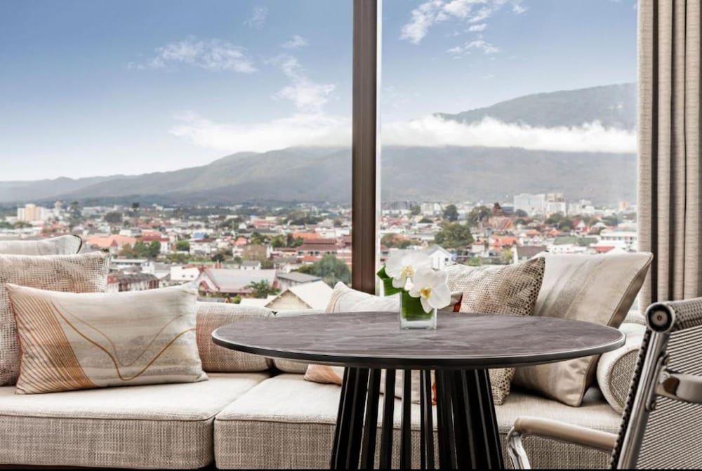 SCN City Hotel 27/50