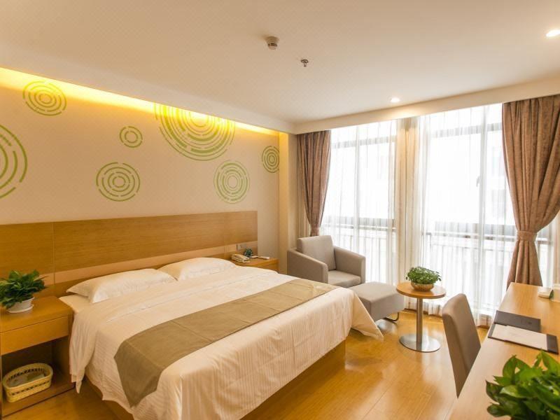 BUSINESS, DOUBLE BED
