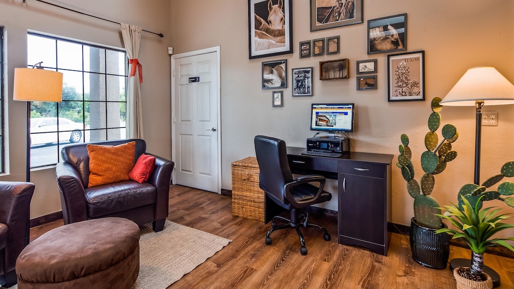Best Western Johnson City Inn 16/37
